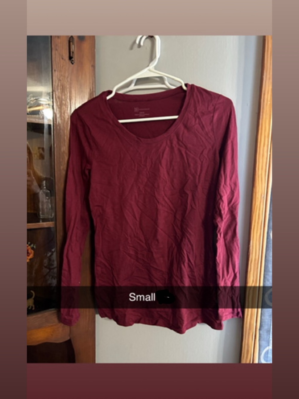 Women's Long-Sleeve Scoop Neck Top - Burgundy